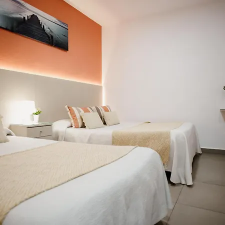Turisticos Mastil 16 Málaga
