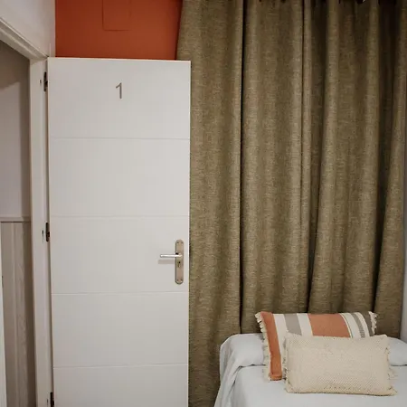 Turisticos Mastil 16 Vendégház 2*